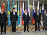 Министра финансов Кудрина поймали за sms-перепиской на выступлении Путина: "Что делать с ужином?"