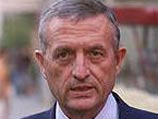 61-летнему Франсуа Леотару, бывшему министром обороны в 1993-1995 годах предъявлены обвинения в связи с займом в размере 500 тыс. фунтов, организованном для его, уже не существующей, Республиканской партии 61-летнему Франсуа Леотару, бывшему министром обороны в 1993-1995 годах предъявлены обвинения в связи с займом в размере 500 тыс. фунтов, организованном для его, уже не существующей, Республиканской партии