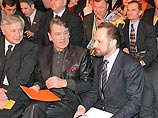 Руководящий орган НСНУ, который состоит из 186 человек, проголосовал за проект протокола о создании коалиции только из этих трех политических сил Руководящий орган НСНУ, который состоит из 186 человек, проголосовал за проект протокола о создании коалиции только из этих трех политических сил