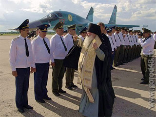 В Липецке освящен многофункциональный истребитель-бомбардировщик "Николай Чудотворец" 
