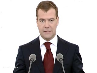 Западные СМИ восприняли прозвучавшее в среду Послание президента РФ Федеральному собранию как "безыскусную враждебную критику" и попытку предостеречь новоизбранного президента США Барака Обаму от размещения противоракетных баз в Европе