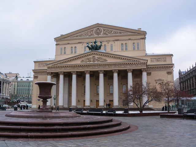В четверг на собрании делегатов труппы Большого театра было принято решение о подписании коллективного договора