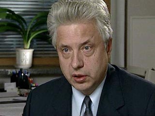 "Мы используем любую возможность, чтобы в рамках парламентских связей внести ясность в сложившуюся ситуацию. Нас интересует судьба памятника и дальнейшие шаги эстонских властей, то, что они хотят делать с воинским захоронением", - сказал журналистам Ковал
