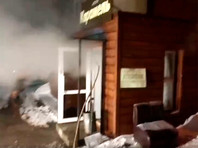 Режим чрезвычайной ситуации введен в Перми, где в ночь на понедельник в мини-отеле "Карамель" погибли пять человек, а еще шестеро пострадали. Люди получили ожоги в результате прорыва трубопровода с горячей водой Режим чрезвычайной ситуации введен в Перми, где в ночь на понедельник в мини-отеле "Карамель" погибли пять человек, а еще шестеро пострадали. Люди получили ожоги в результате прорыва трубопровода с горячей водой