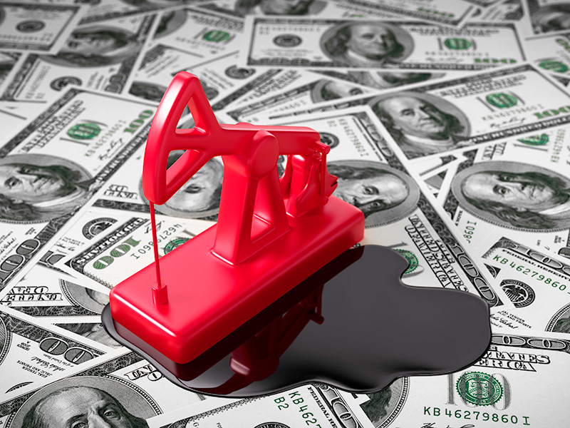 Цены на нефть в понедельник, 9 марта, упали более чем на 30% после заседания ОПЕК+, которое в минувшую пятницу завершилось провалом и выходом России из сделки. Участники сделки не смогли договориться о дополнительном сокращении добычи нефти в условиях падения спроса из-за коронавируса

